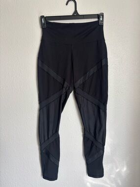 Offline by Aerie Black High-Rise Leggings